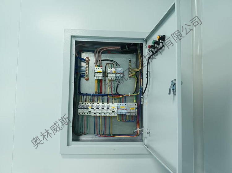 撲浪高端核心納米材料和原材料量子點項目凈化工程5.jpg